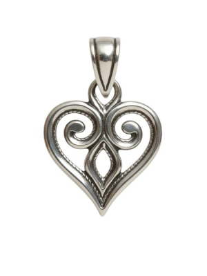 Szív-veretes medál